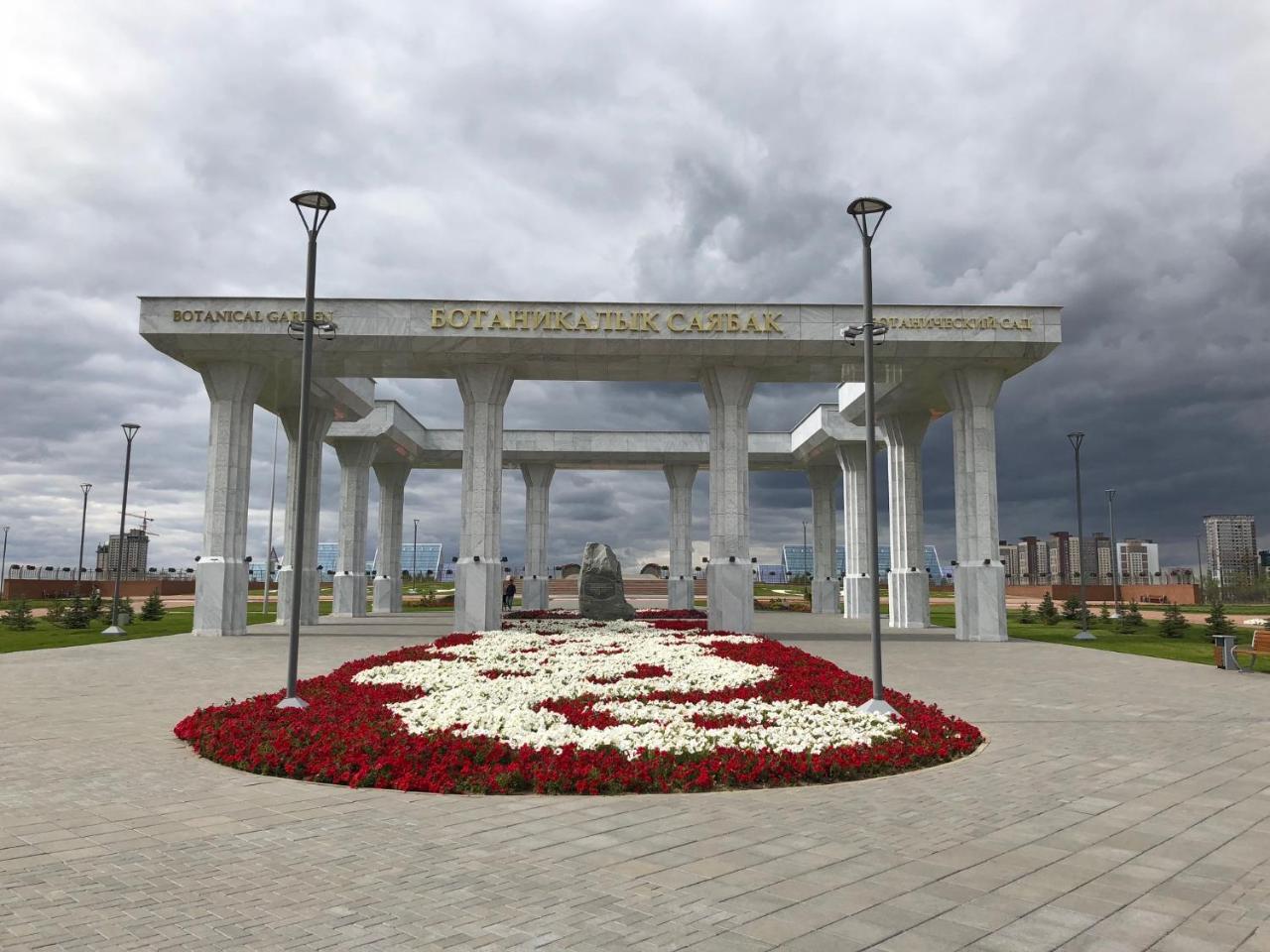 Eco Apart Hotel Astana Luaran gambar